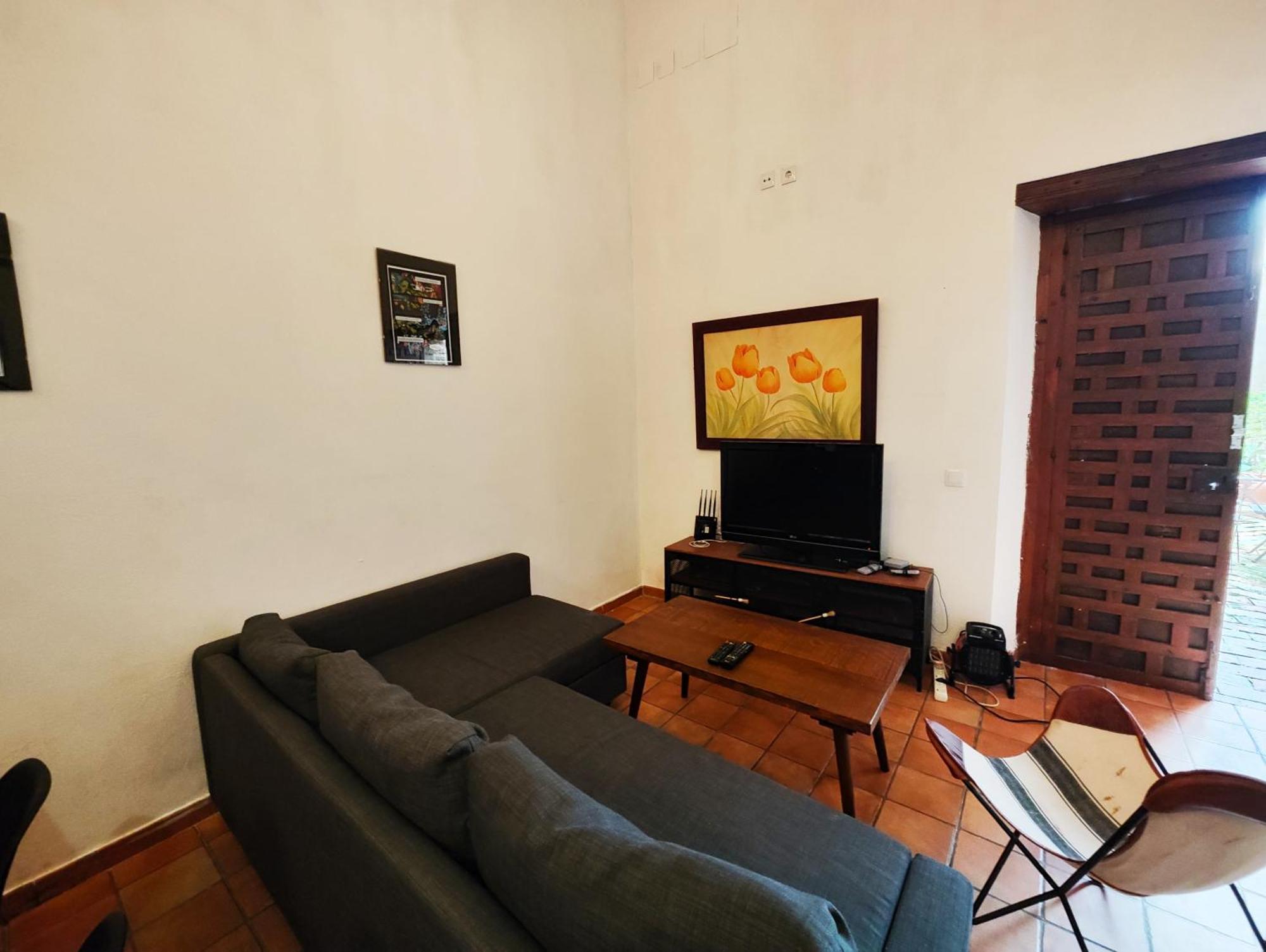 Hostal Cafe Frenteabastos Carmona  Esterno foto