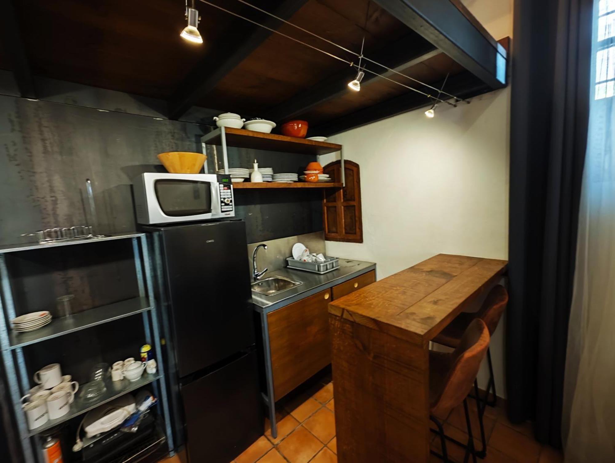 Hostal Cafe Frenteabastos Carmona  Esterno foto