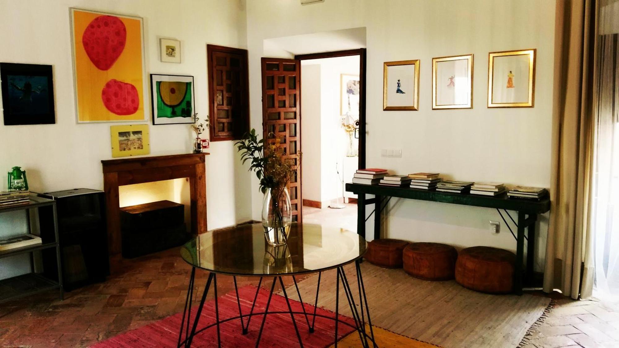 Hostal Cafe Frenteabastos Carmona  Esterno foto